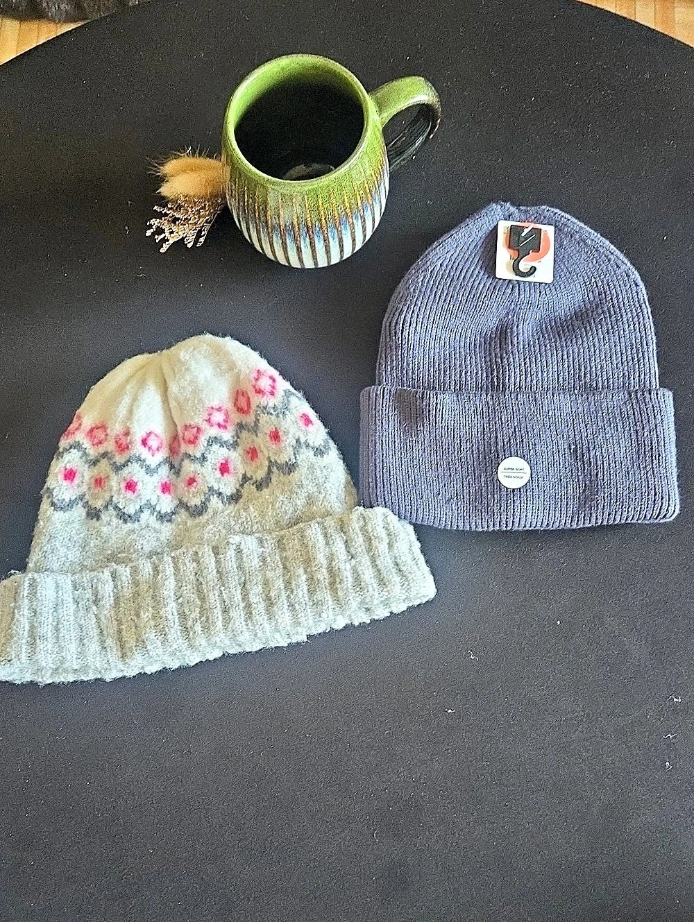 Knit Beanies Set in Purple & Cream NWT Star Trek Wardrobe S4 Toronto